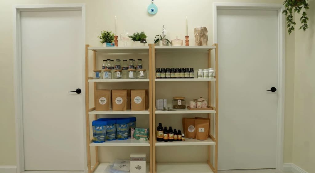 Bottoms Up Colonics Whitsunday Clinic Room 1